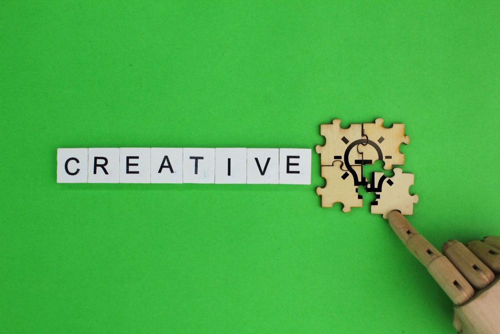 What are the key techniques to enhance creative thinking?